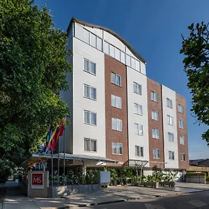https://ms-chipichape-cali-hotel.cali-hotels.com